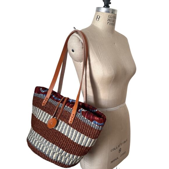 Handmade Handbags - Sisal & Leather Large Zip Top Striped Bag
